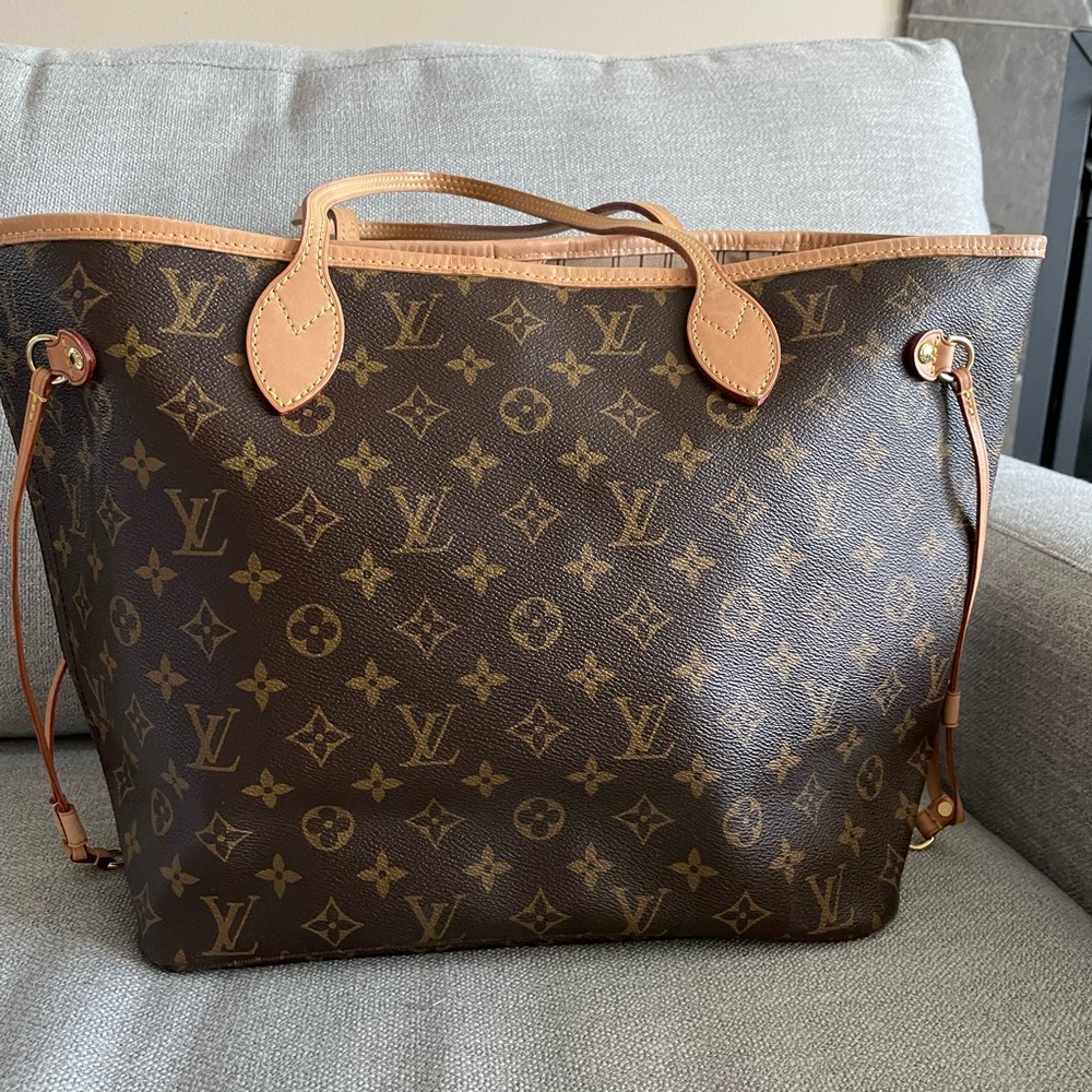 Louis Vuitton Neverfull MM